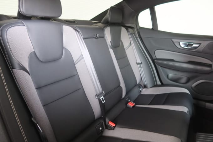 2025 Volvo S60