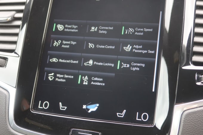 2025 Volvo Xc90