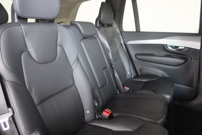 2025 Volvo Xc90