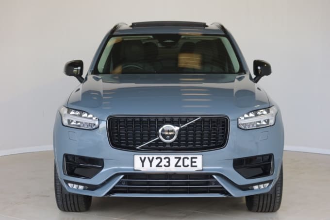 2025 Volvo Xc90