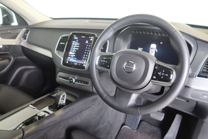 2025 Volvo Xc90