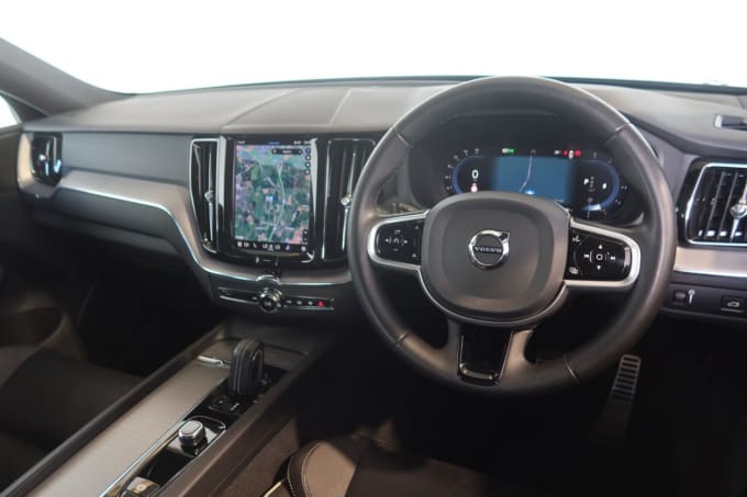 2025 Volvo Xc60