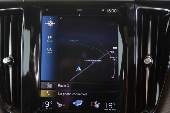 2025 Volvo Xc60