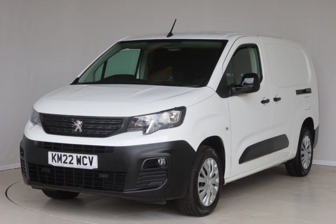 2025 Peugeot Partner