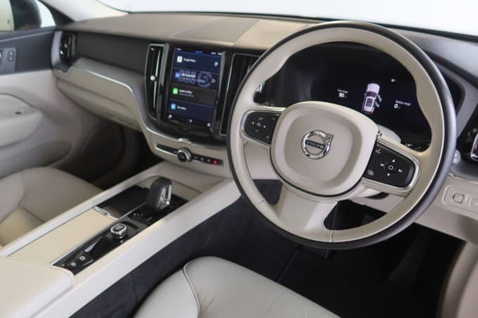 2022 Volvo Xc60