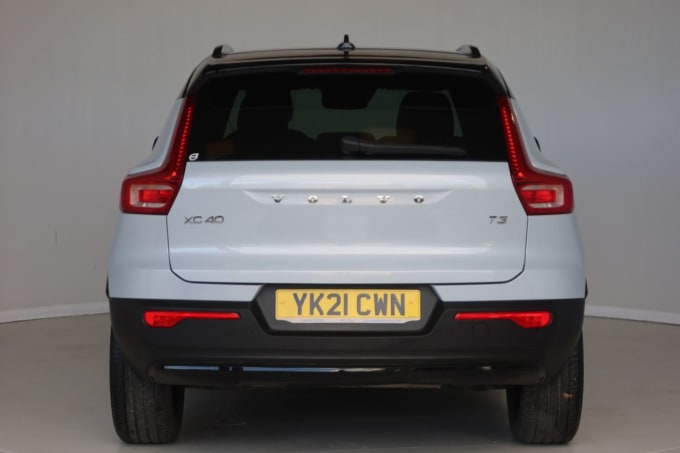 2021 Volvo Xc40