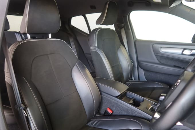 2021 Volvo Xc40