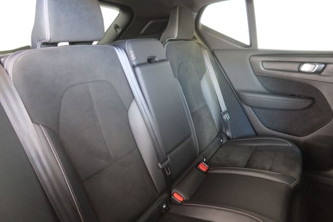 2021 Volvo Xc40