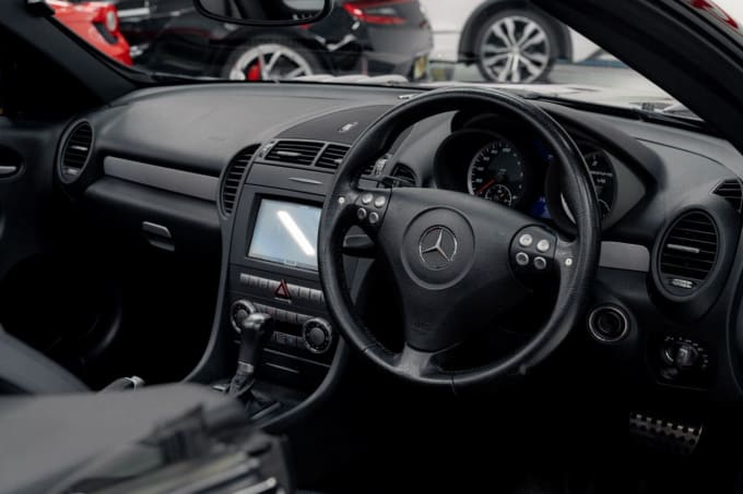 2025 Mercedes-benz Slk