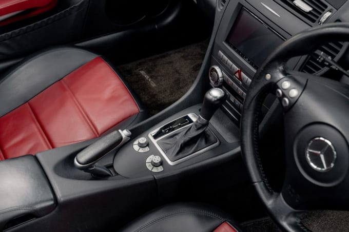 2025 Mercedes-benz Slk