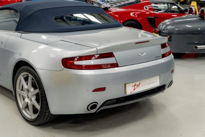 2024 Aston Martin Vantage