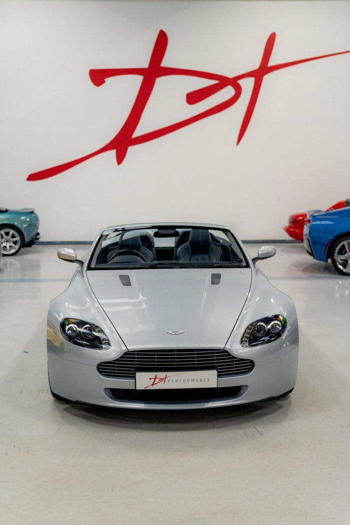 2024 Aston Martin Vantage