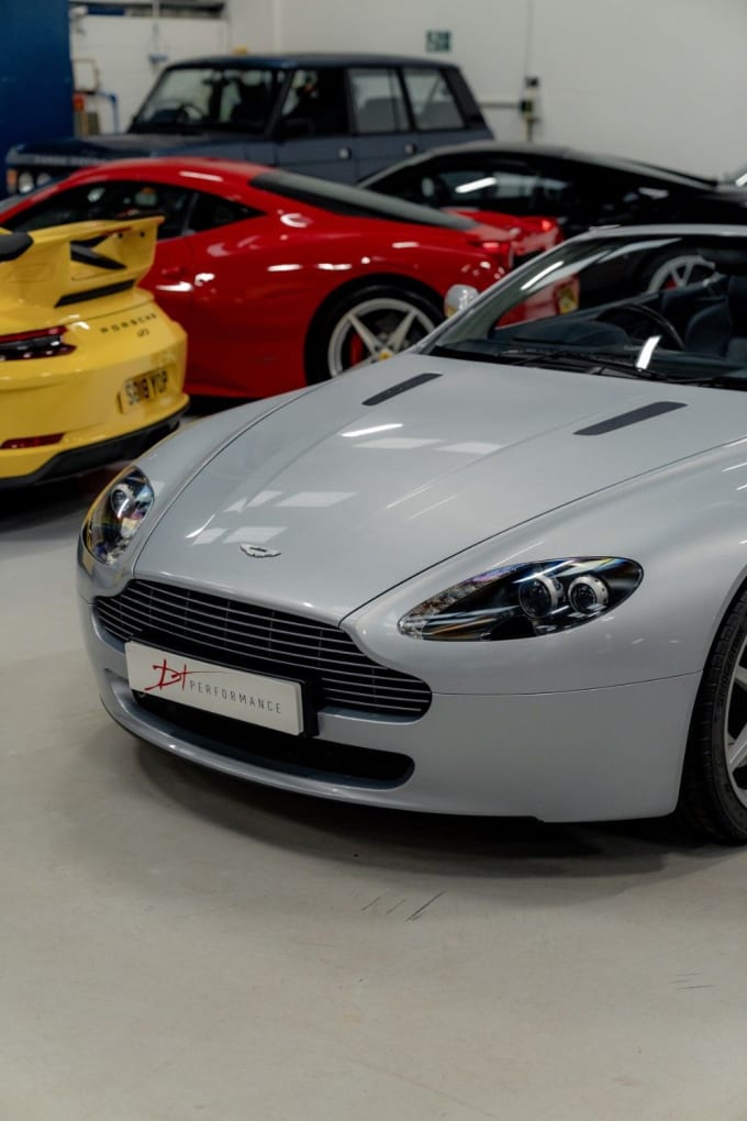 2024 Aston Martin Vantage