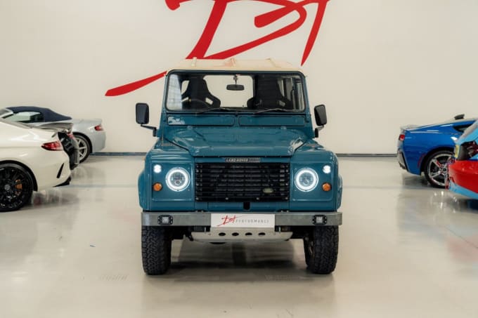 2024 Land Rover 110