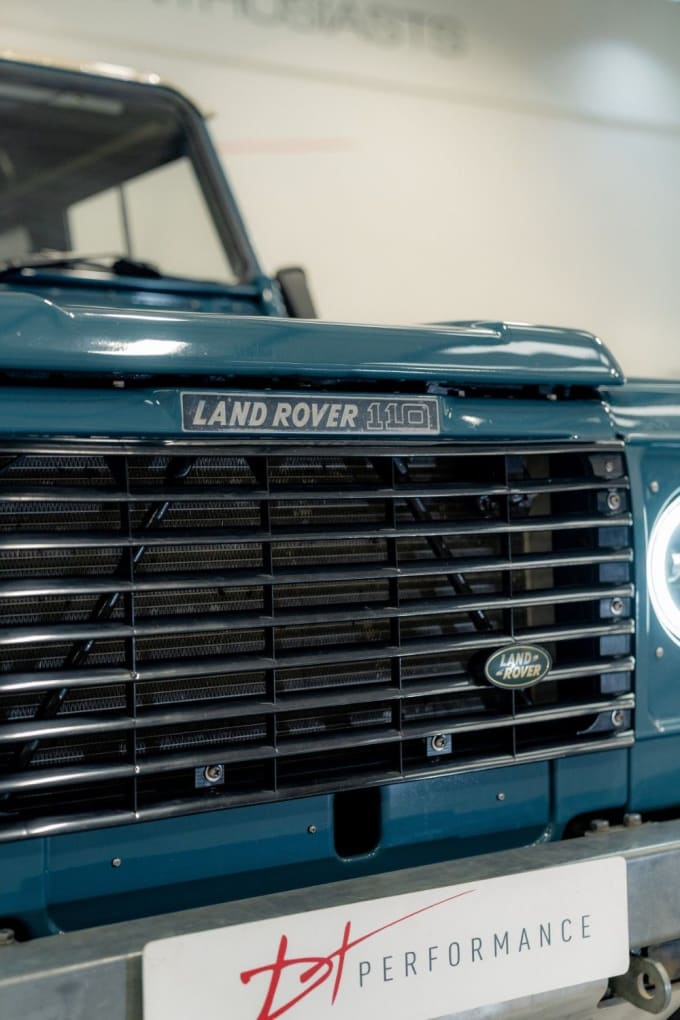 2024 Land Rover 110