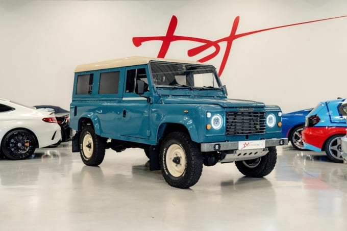 2024 Land Rover 110