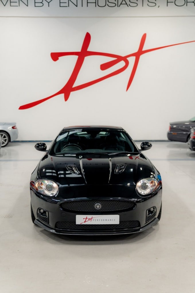 2025 Jaguar Xkr-s