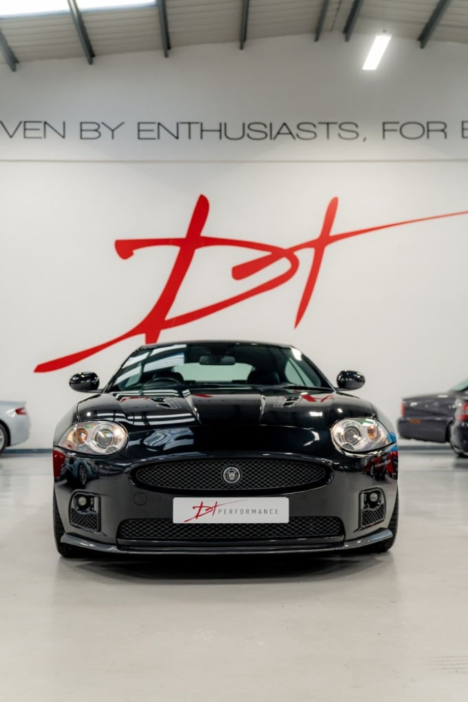 2025 Jaguar Xkr-s