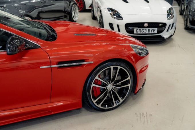 2025 Aston Martin Dbs