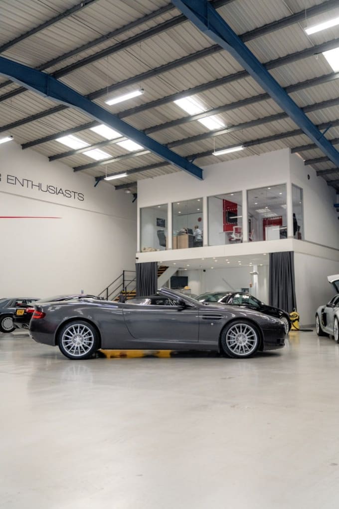 2025 Aston Martin Db9