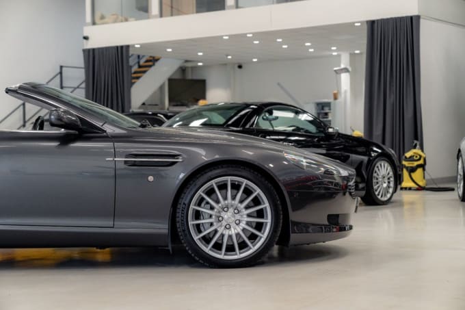 2025 Aston Martin Db9