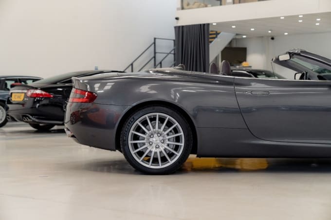 2025 Aston Martin Db9