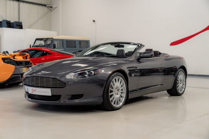 2025 Aston Martin Db9