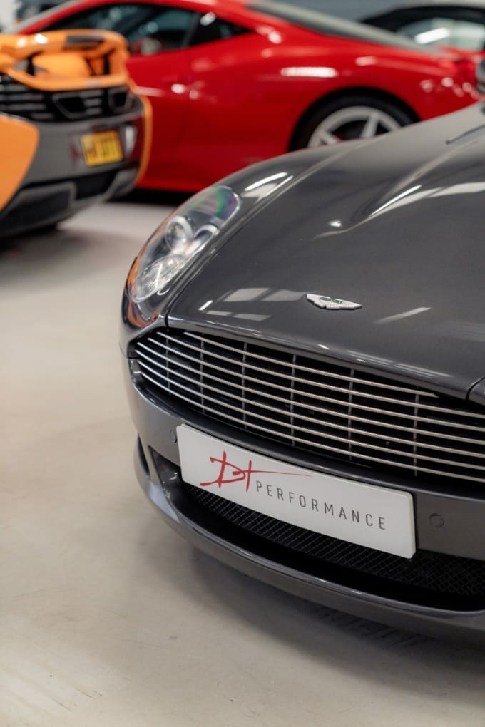 2025 Aston Martin Db9