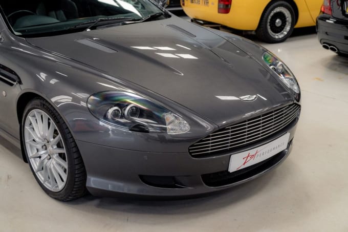 2025 Aston Martin Db9