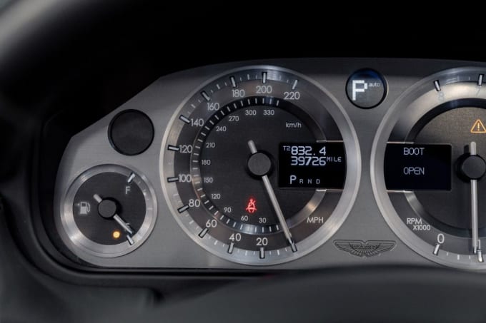 2025 Aston Martin Db9