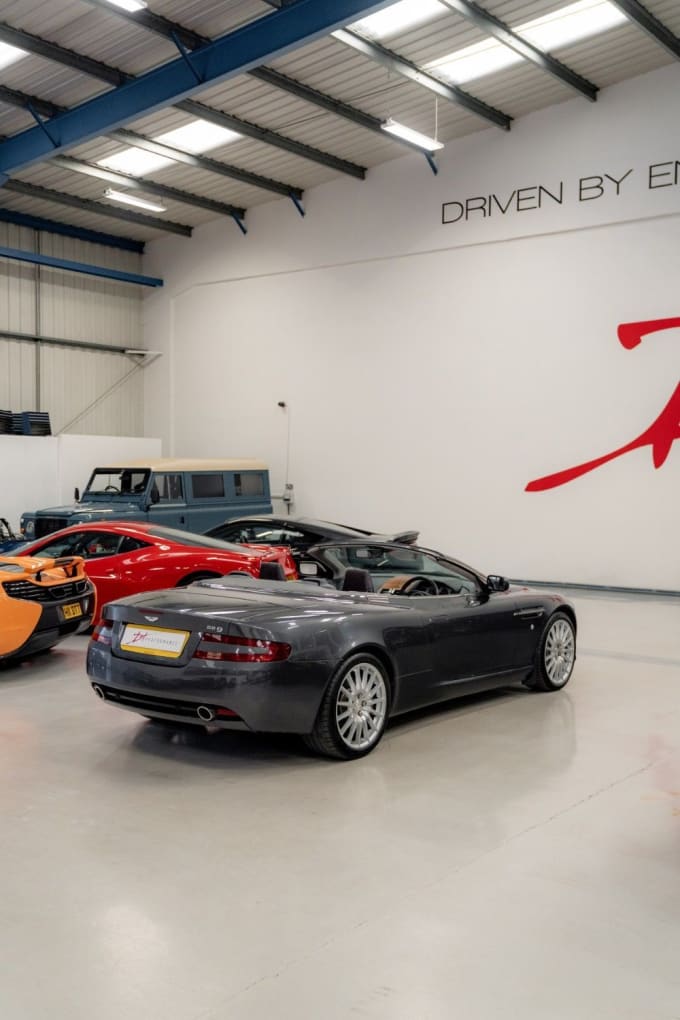 2025 Aston Martin Db9
