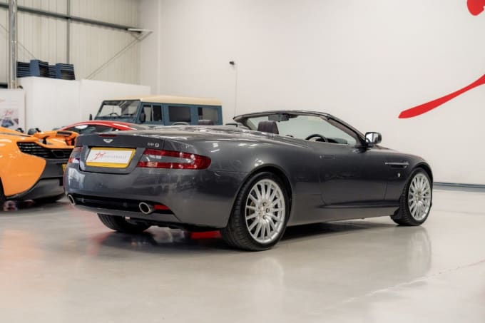 2025 Aston Martin Db9