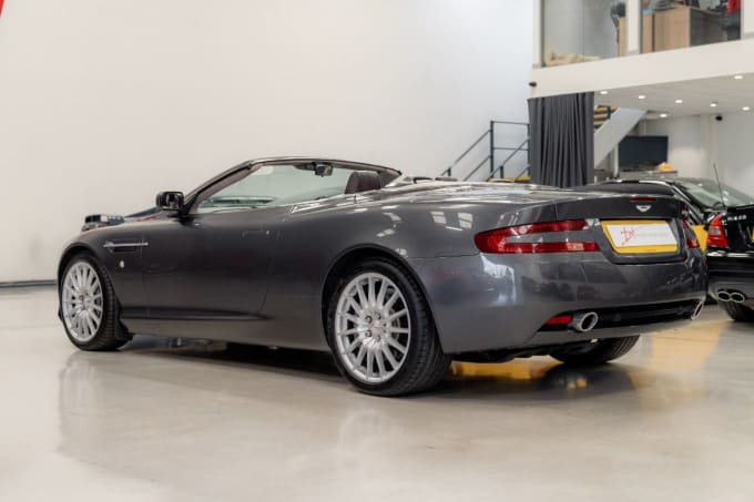 2025 Aston Martin Db9