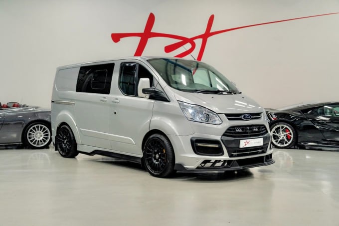 2025 Ford Transit Custom