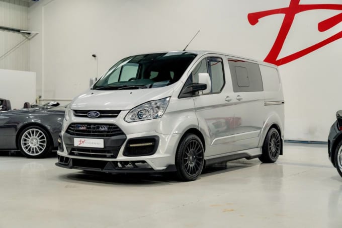 2025 Ford Transit Custom