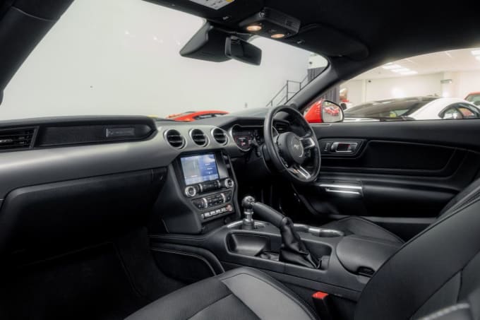 2025 Ford Mustang