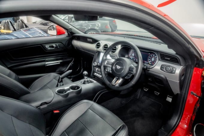 2025 Ford Mustang