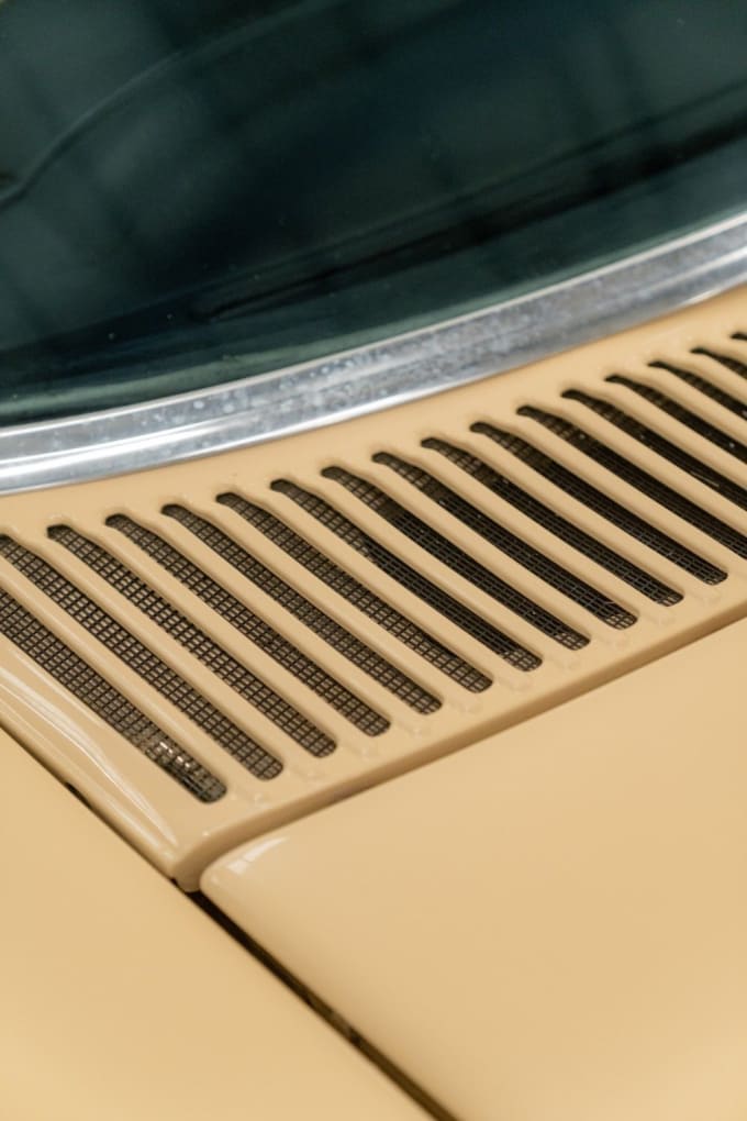 2025 Mercedes-benz 380