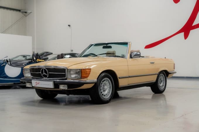 2025 Mercedes-benz 380