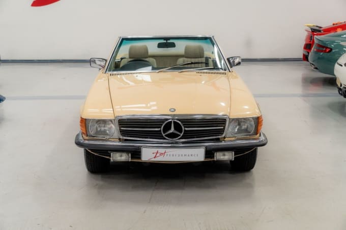 2025 Mercedes-benz 380