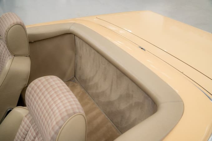 2025 Mercedes-benz 380