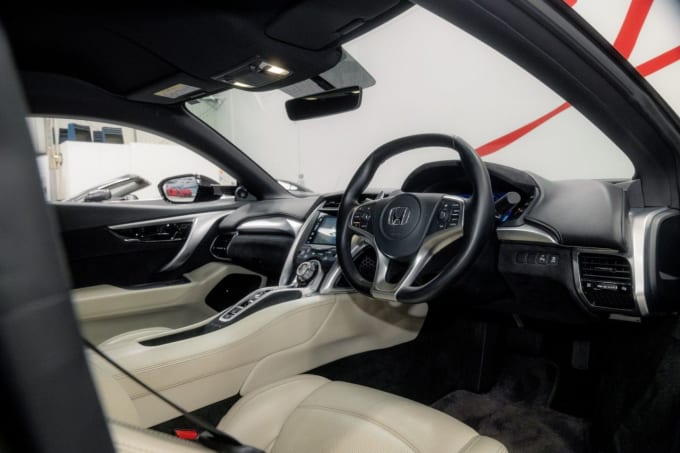 2016 Honda Nsx