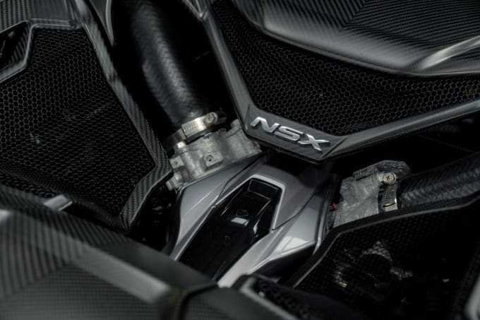 2016 Honda Nsx