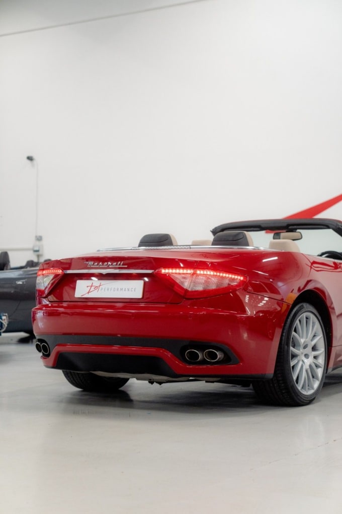 2025 Maserati Grancabrio