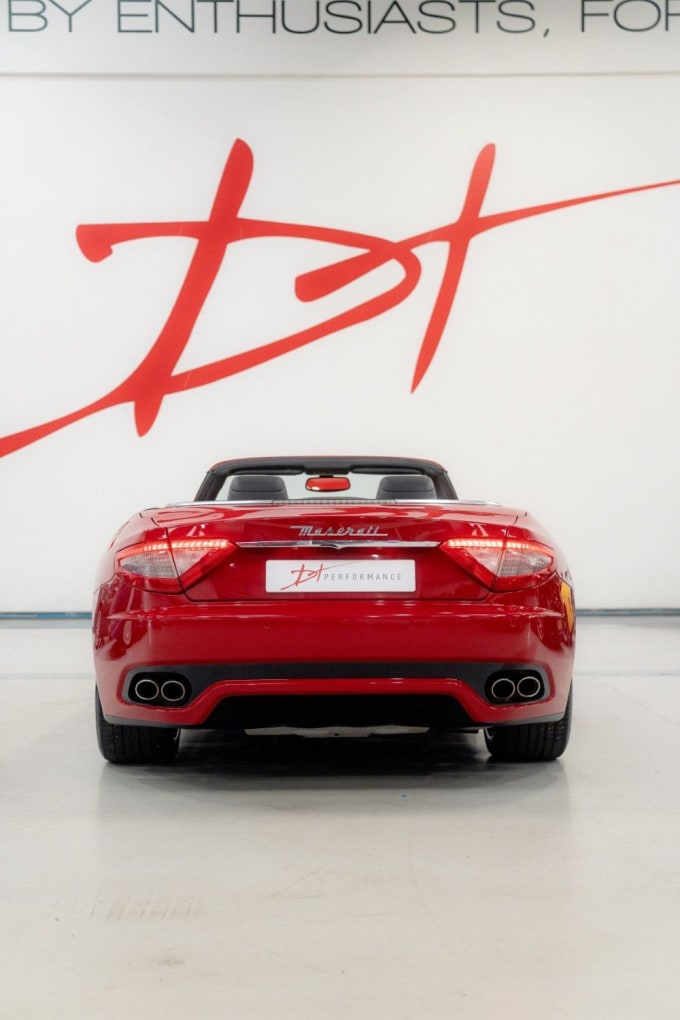2025 Maserati Grancabrio