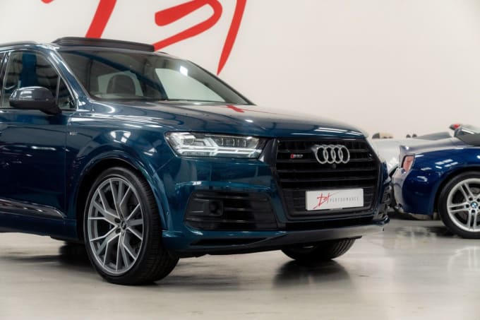 2025 Audi Sq7