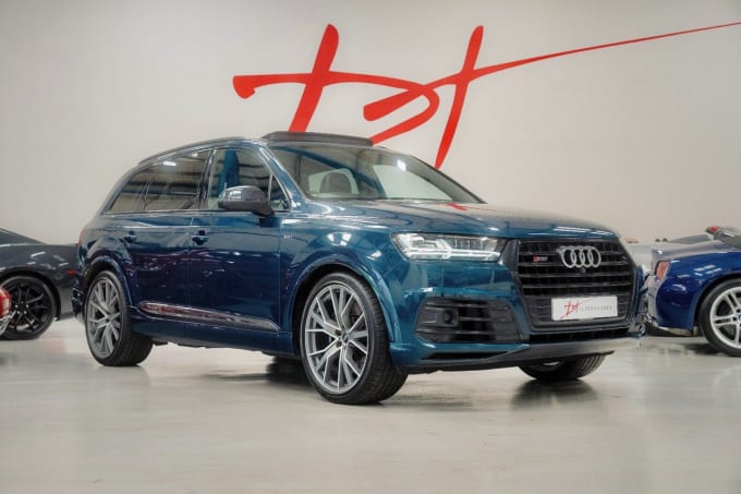 2025 Audi Sq7