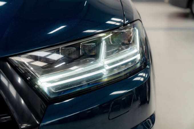 2025 Audi Sq7