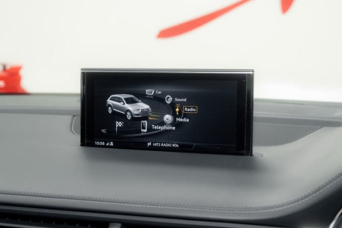 2025 Audi Sq7