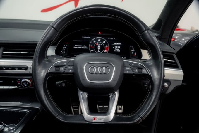 2025 Audi Sq7